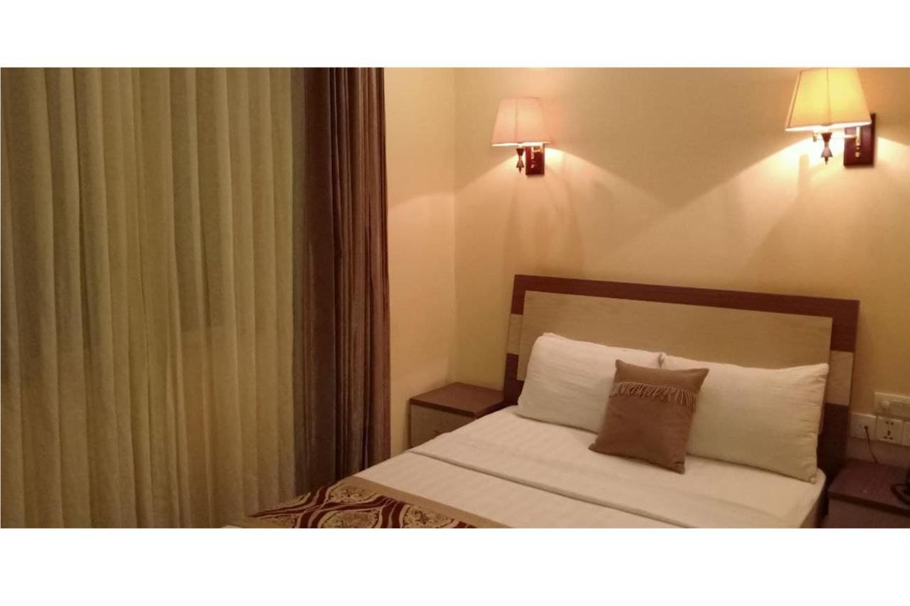 You Eng Hotel Phnom Penh Zewnętrze zdjęcie