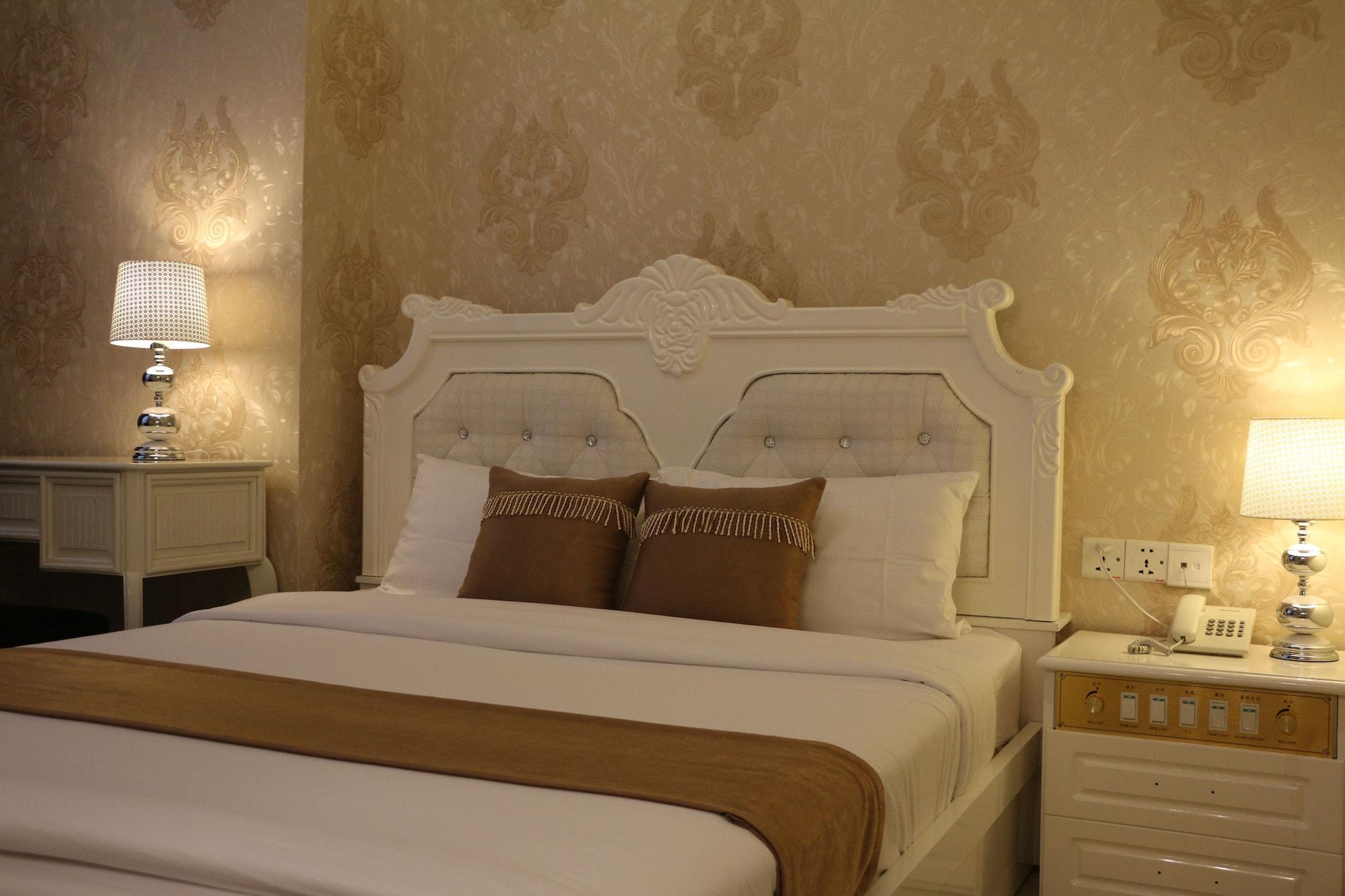 You Eng Hotel Phnom Penh Zewnętrze zdjęcie